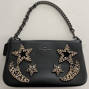 Beautiful Rare Coach Wristlet/ Clutch